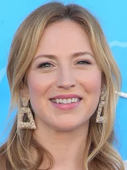 Beth Riesgraf