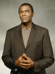 Carl Lumbly