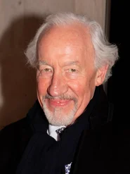 Simon Callow