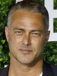 Taylor Kinney