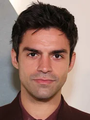 Sean Teale