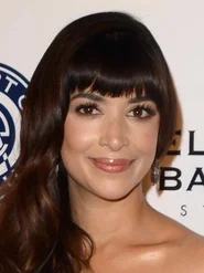 Hannah Simone