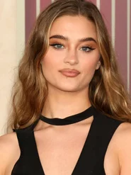 Lizzy Greene