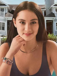 Lola Tung