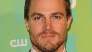 Stephen Amell