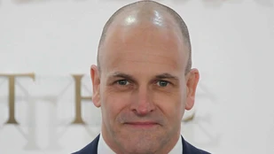 Jonny Lee Miller