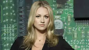 Yvonne Strahovski