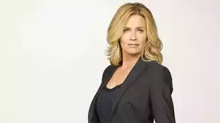 Elisabeth Shue