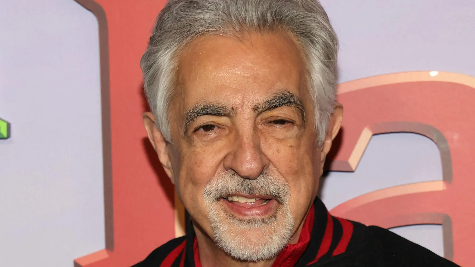 Joe Mantegna