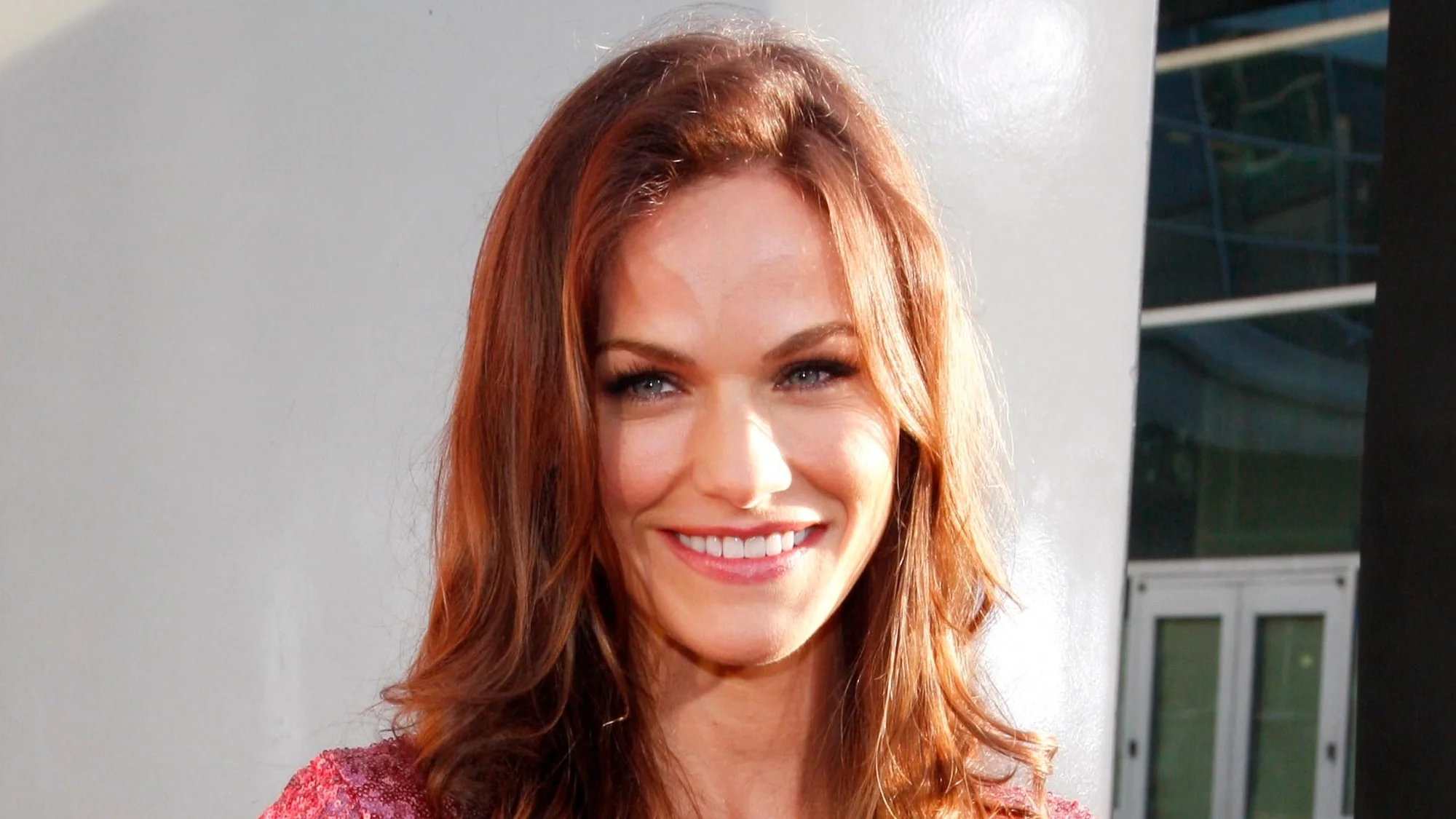 Kelly Overton