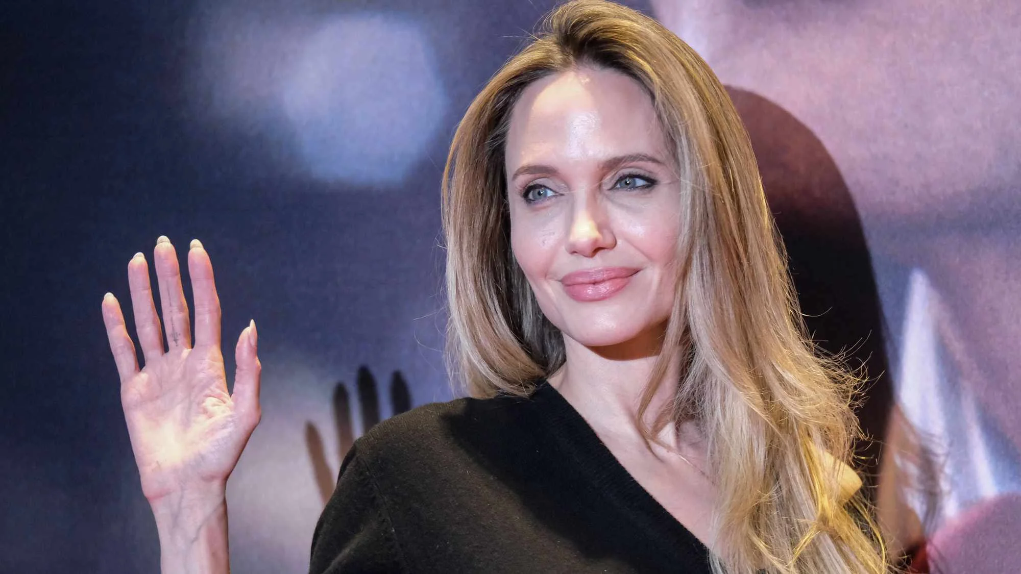 Angelina Jolie