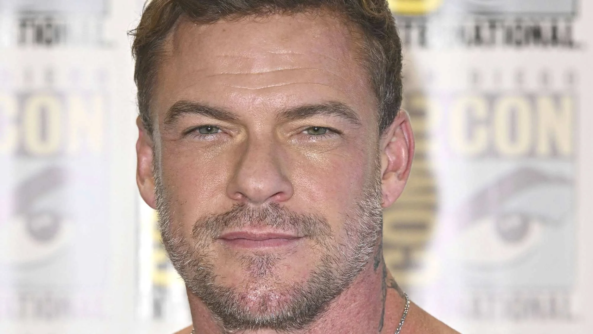Alan Ritchson
