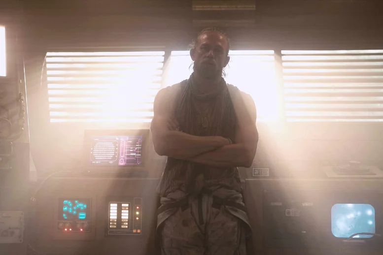 Charlie Hunnam spielt Kai in Rebel Moon