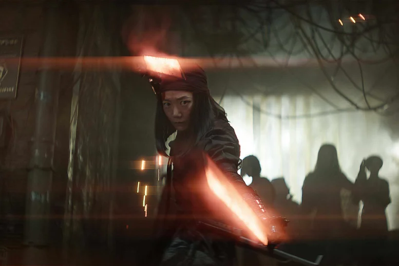 Doona Bae spielt Nemesis in Rebel Moon.