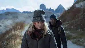 Survive: Trailer zur Quibi-Serie mit GoT-Star Sophie Turner
