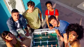 Play By Day: Serienstart von Summertime bei Netflix