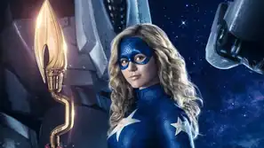 Play By Day: Serienstart von Stargirl bei DC Universe