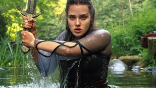 Szenenepisode aus der Pilotepisode von Cursed (c) Netflix