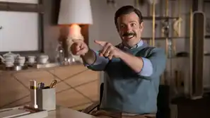 Ted Lasso: Interview mit Jason Sudeikis und Bill Lawrence