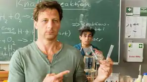 Play By Day: Start der 9. Staffel Der Lehrer bei RTL