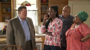 Heute neu: Staffel 3 von Bob Hearts Abishola bei CBS