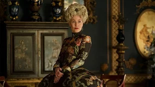 The Great: Gillian Anderson im Trailer zur 2. Staffel