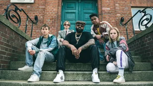 Almost Fly: Trailer und Startdatum zur deutschen Hip-Hop-Serie