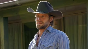 Walker - Independence: Matt Barr als Hoyt Rawlins im 19. Jahrhundert