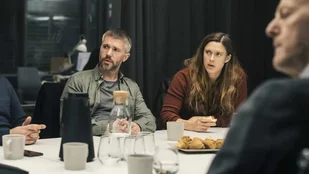 Lars (Nicolai Cleve Broch) und Alfie (Krista Kosonen) in der Serie Beforeigners (c) HBO Nordic/Lars Olav Dybvig/ARD Degeto