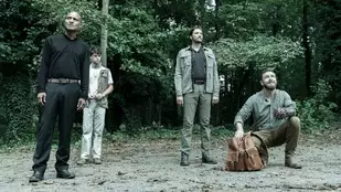 Szenenfoto aus der Episode Warlords der Serie The Walking Dead (c) AMC