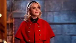 Riverdale: Weiterer Sabrina-Besuch plus Musical-Folge geplant