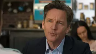 The Resident: Andrew McCarthy st&ouml;&szlig;t in Staffel 5 zum Cast