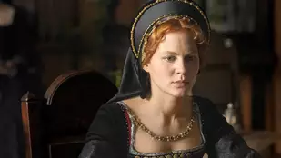 Becoming Elizabeth: Royale Coming-of-Age-Serie ab Juni bei Starzplay