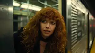 Russian Doll: Kritik zur 2. Staffel der Serie Matrjoschka