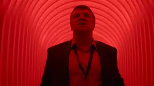 King of Stonks: Offizieller Trailer zur Netflix-Serie