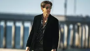 American Gigolo: Sexy Trailer zum Erotikthriller mit Jon Bernthal 