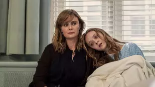Devil in Ohio: Trailer zur Netflix-Serie mit Emily Deschanel