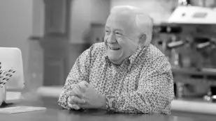 Call Me Kat: Leslie Jordan mit 67 Jahren bei Autounfall verungl&uuml;ckt