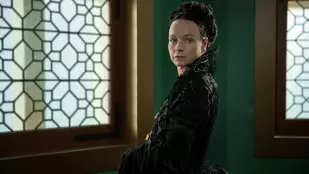The Serpent Queen: Starz und Lionsgate+ bestellen 2. Staffel