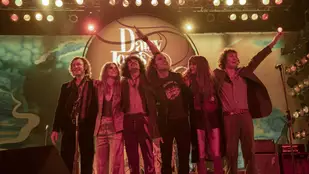 Daisy Jones %26 The Six: Teaser zur Amazon-Rockmusikserie