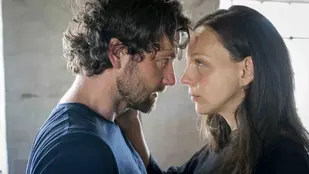 Ein Schritt zum Abgrund: Deutsches Remake von Doctor Foster bald bei ARD