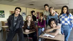 Heute neu: School Spirits bei Paramount+