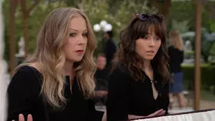 Dead to Me: Christina Applegate wohl nicht mehr vor Kamera