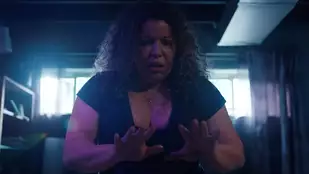 The Horror of Dolores Roach: Komik und Kannibalismus im Amazon-Trailer 