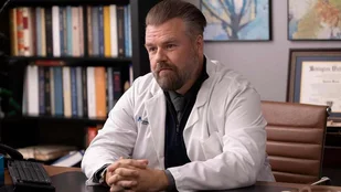 New Amsterdam: Tyler Labine erholt sich von Blutgerinnsel