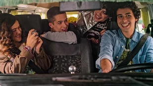 Heute neu: Staffel 2 von Wieder 15 bei Netflix
