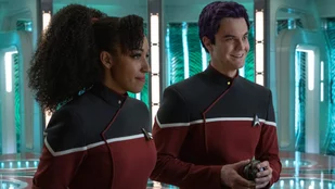 Tawny Newsome und Jack Quaid in der Serie „Star Trek: Strange New Worlds“
