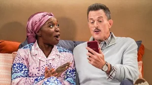 Bob Hearts Abishola: CBS-Sitcom endet im Mai 2024 mit Staffel 5