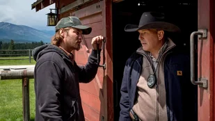 Kevin Costner and Luke Grimes in „Yellowstone“.