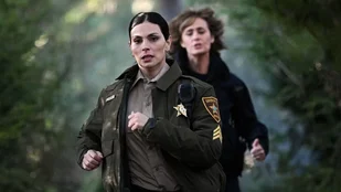 Sheriff Country: Ableger zu Fire Country mit Morena Baccarin bestellt